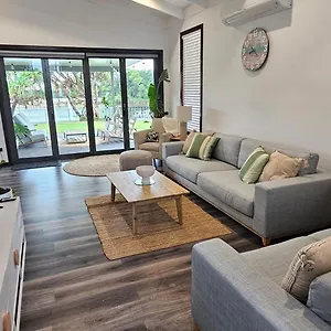 Canal - Modern 4bedroom With Spa, Sauna And Private Pontoon - New Proprietor 2024 , Mooloolaba Australia